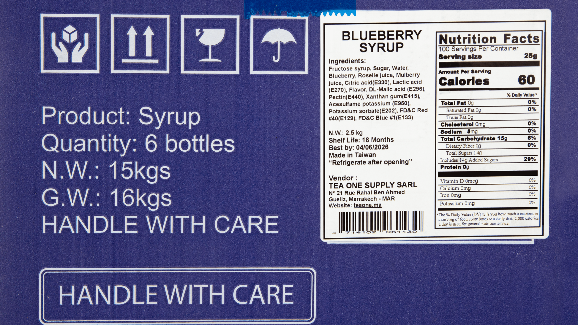 Side label on TEA ONE Blueberry Syrup box displaying 6 × 2.5 kg contents, ingredients and storage information.