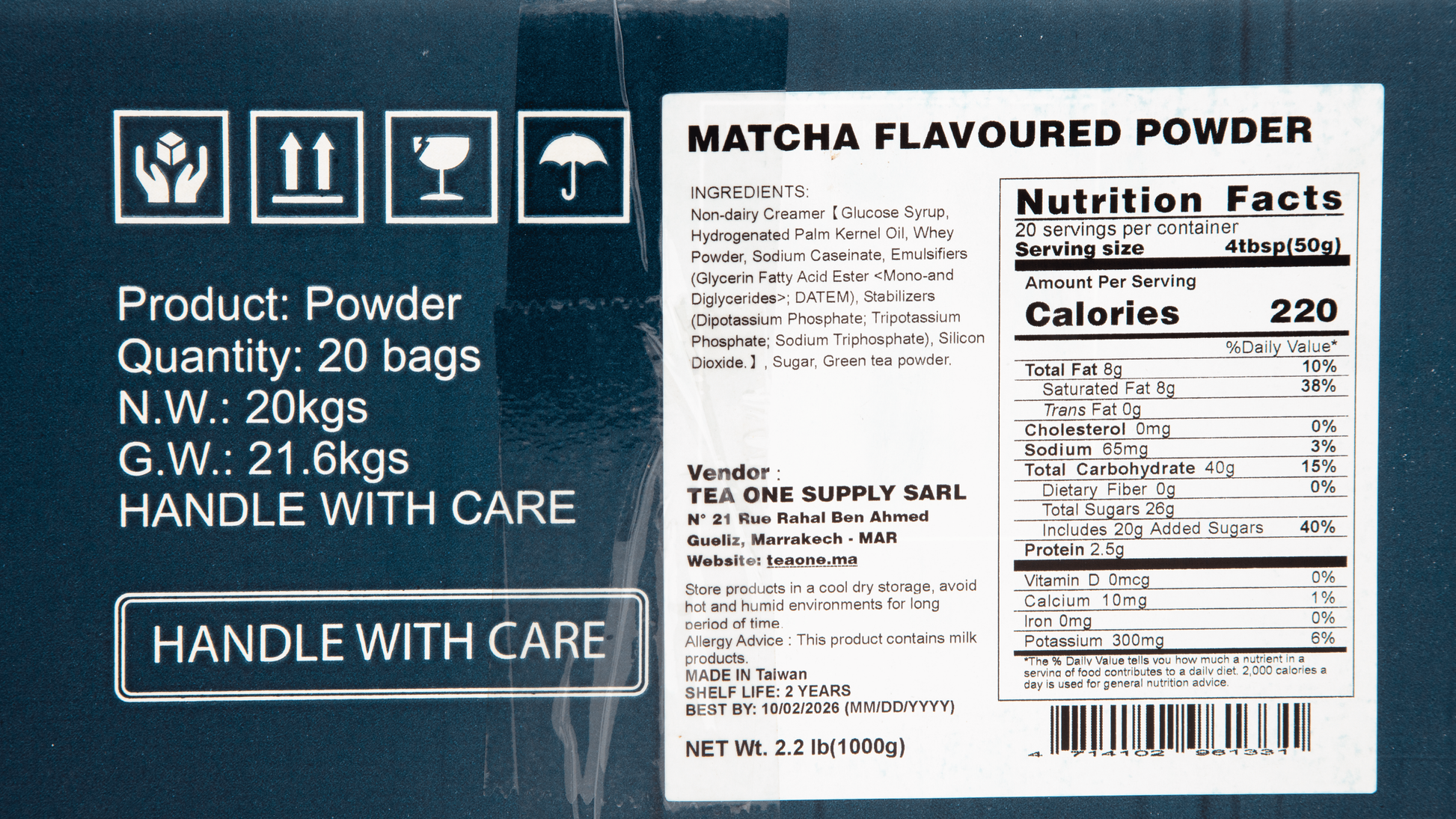 Detail shot of TEA ONE Matcha Powder outer box label with 10 × 1 kg spec, nutritional panel and barcode.